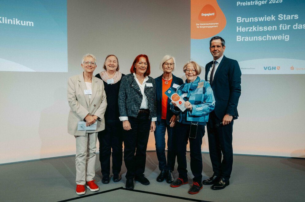 Brunswiek Stars, Herzkissen-Projekt 2025